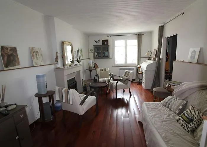 度假居 Maison Renovee, 5 Pieces, 3 Chambres, Cour Privee, St-georges-d'oleron - Fr-1-246a-237 *