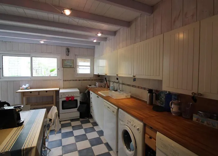 Maison Renovee, 5 Pieces, 3 Chambres, Cour Privee, St-georges-d'oleron - Fr-1-246a-237 度假居